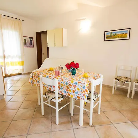 Iris Houses San Teodoro  Exterior photo